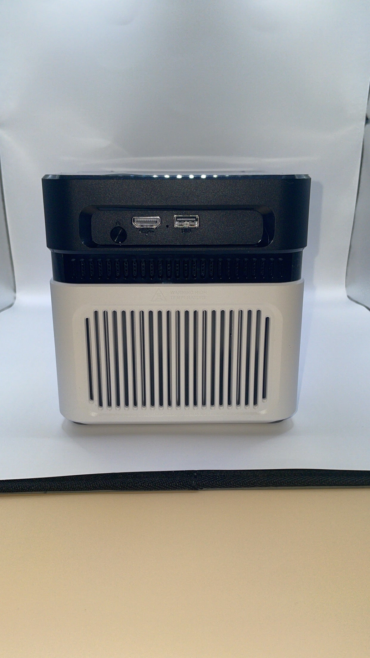 Proyector Tiro Corto - HY450